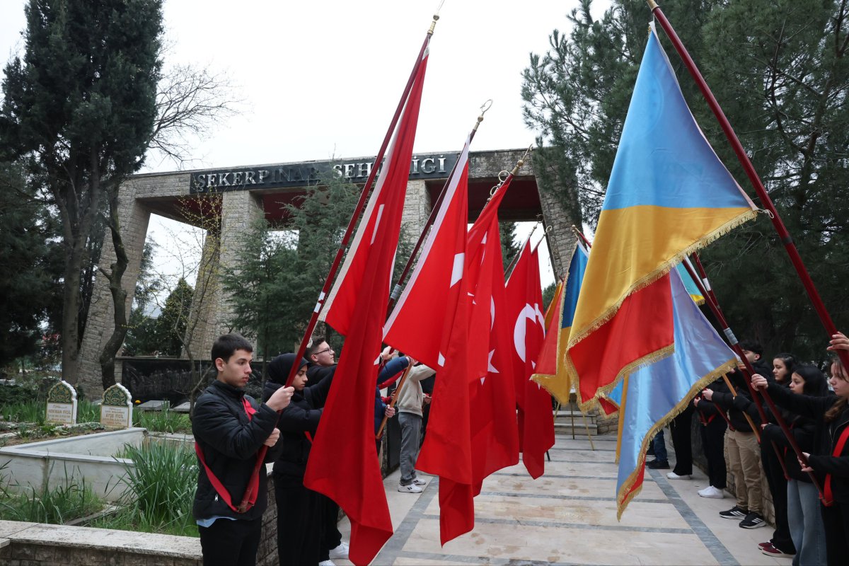 Çayırova’da Çanakkale Şehitleri dualarla anıldı