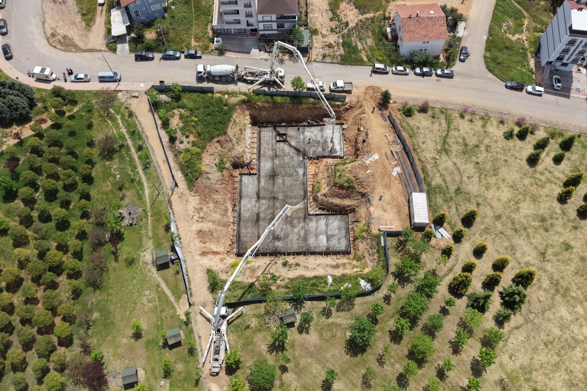 Kültür evi projesinin temel beton serimi gerçekleştirildi