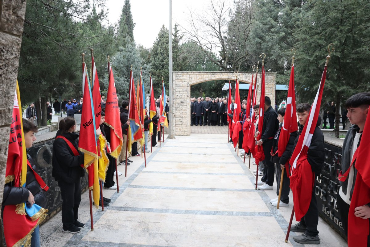 Çayırova’da Çanakkale Şehitleri dualarla anıldı