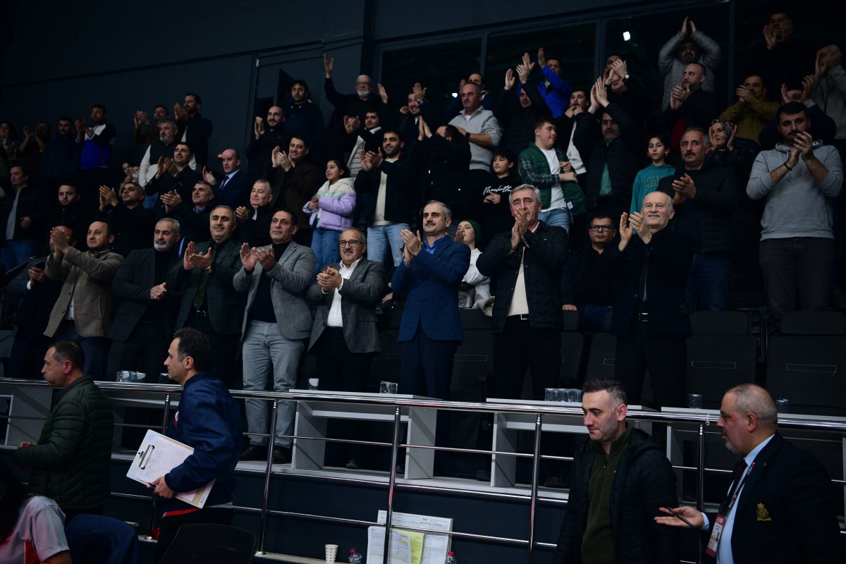 Çayırova Belediyesi, Finalspor’u mağlup etti