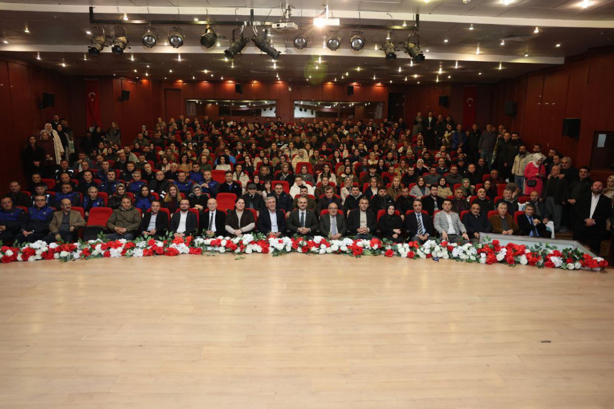 Başkan Çiftçi, mesai arkadaşlarıyla bayramlaştı