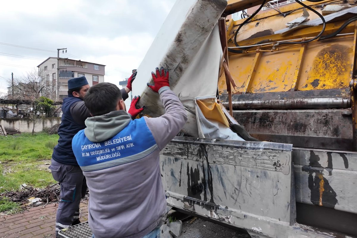 Çayırova Belediyesi’nden kaba atık uyarısı