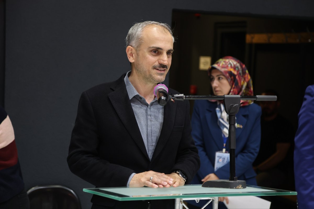 Çayırovalı öğrenciler, akıl ve zeka oyunlarında ter döküyor