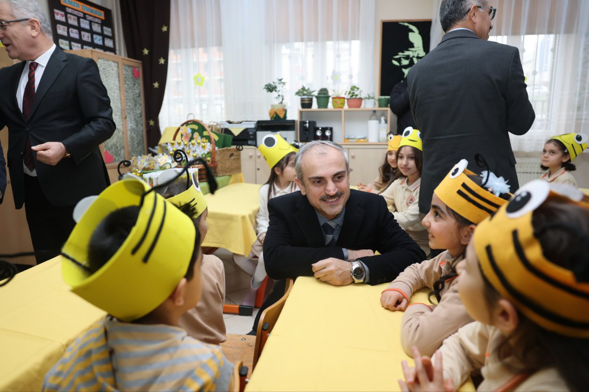 Çayırovalı öğrenciler karne heyecanı yaşadı