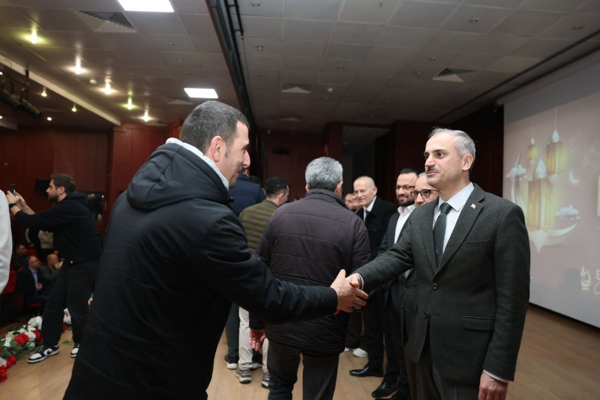 Başkan Çiftçi, mesai arkadaşlarıyla bayramlaştı