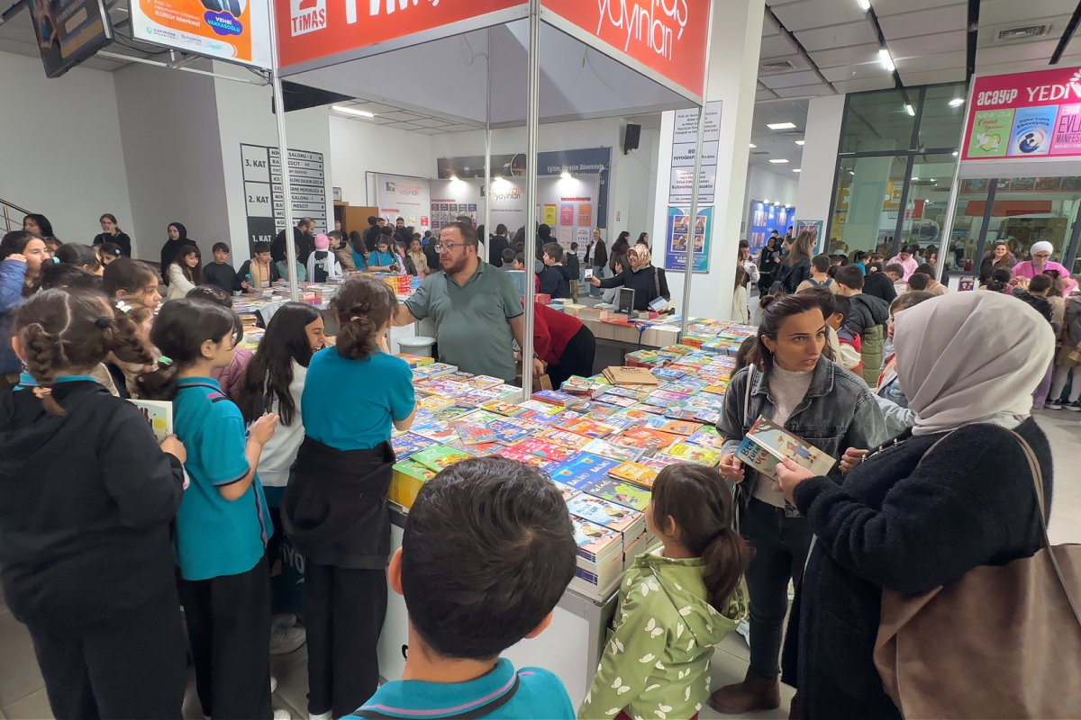 Çayırovalı kitapseverler, kitap günlerinden çok memnun