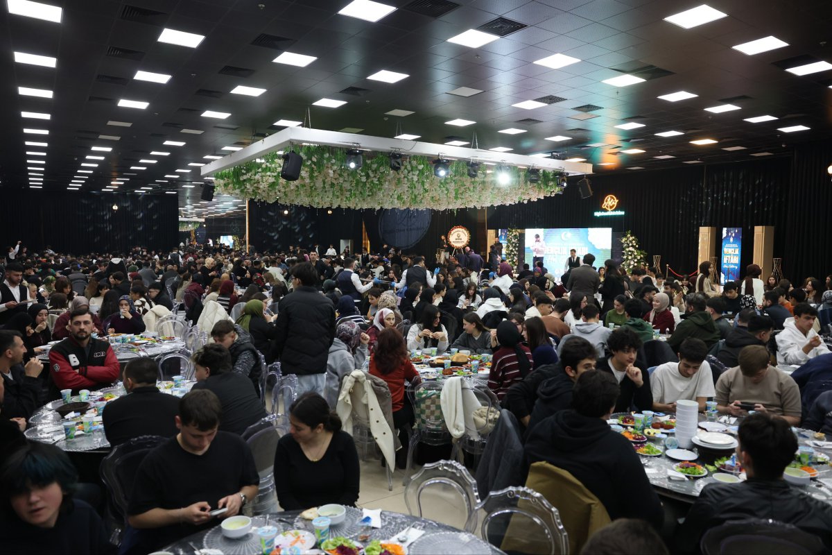Başkan Çiftçi’den, gençlik iftarında gençlere müjde 