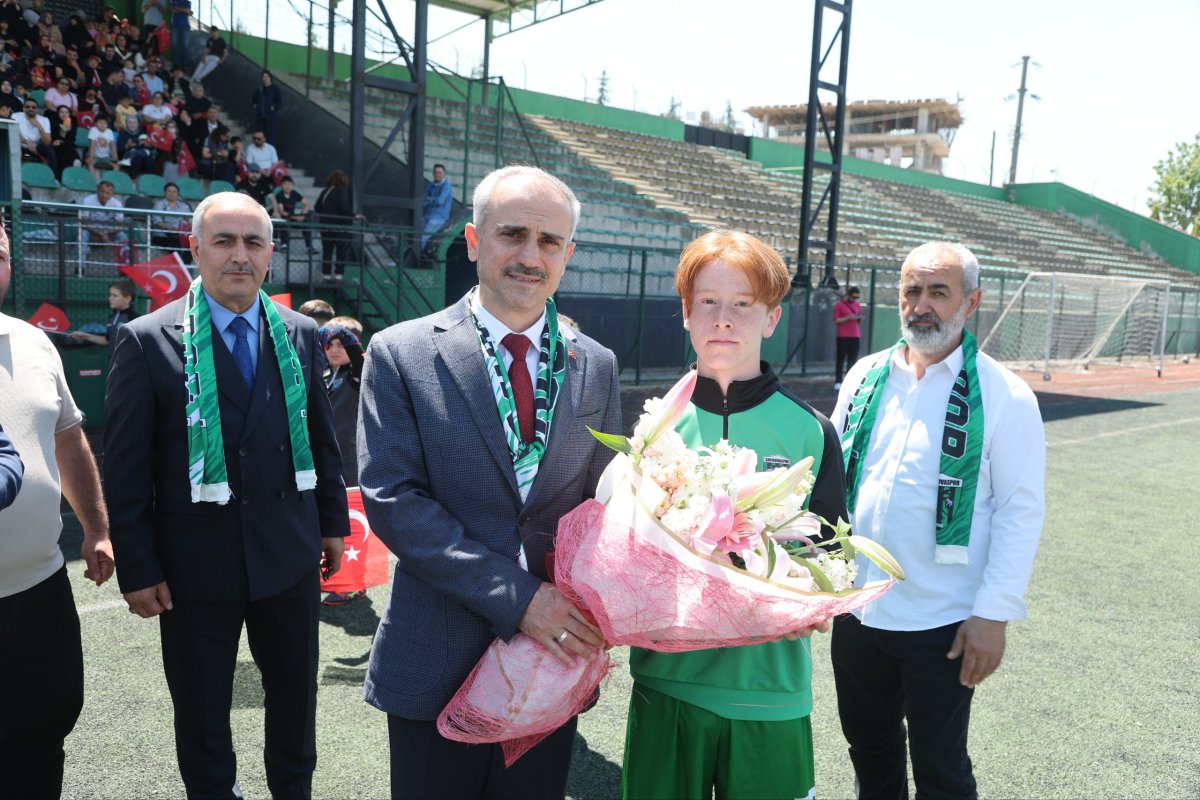 Çayırova’da 19 Mayıs Gençlik Turnuvası düzenlendi