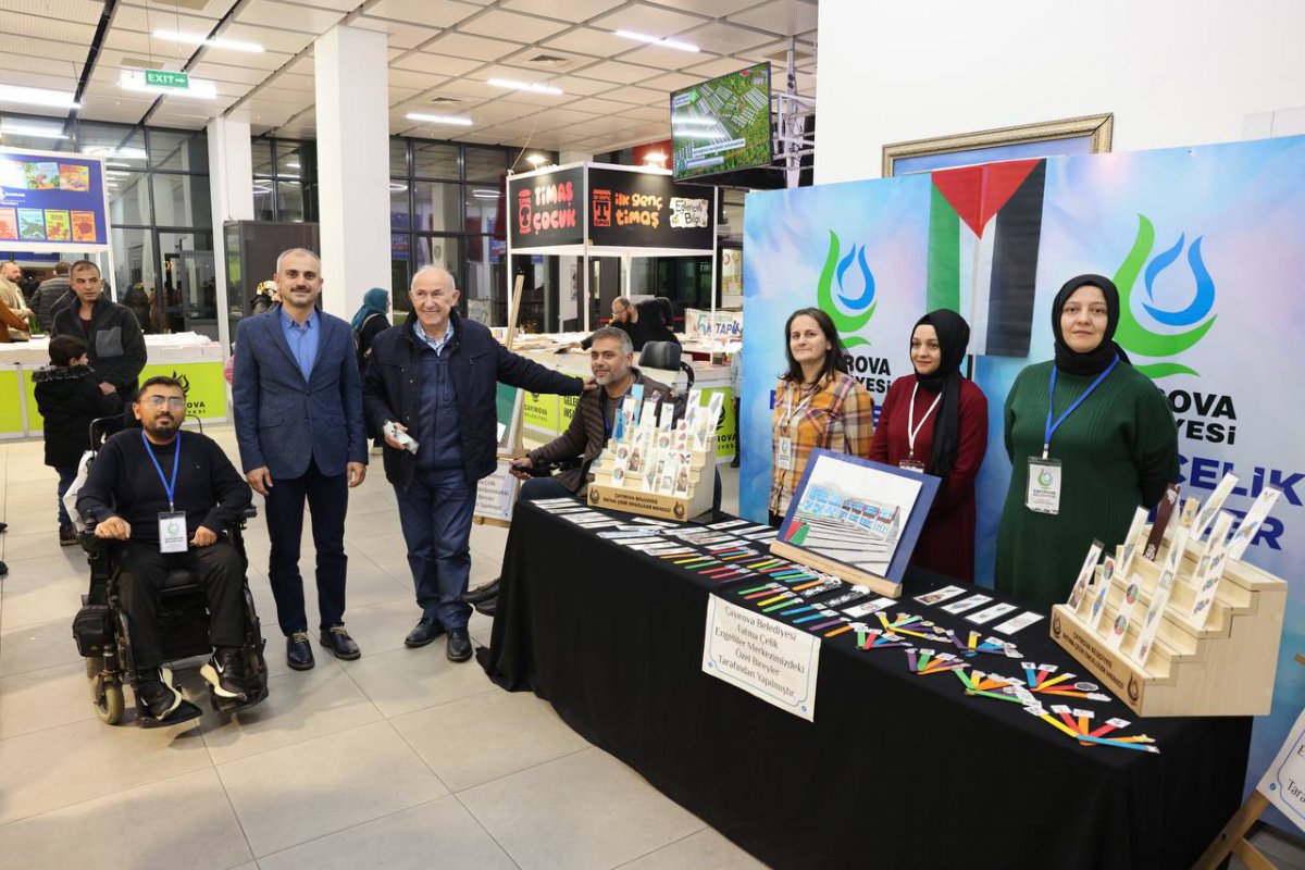 Şimşirgil, “Biz okuyan bir milletiz”