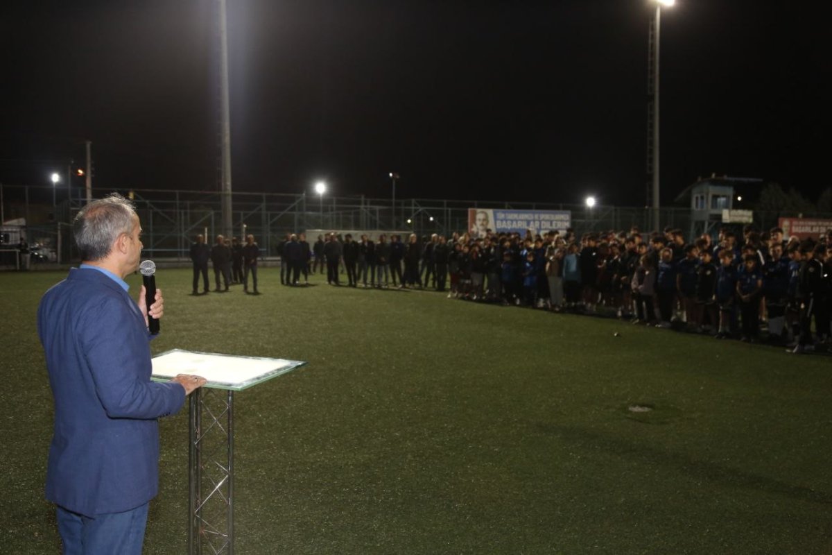  Çiftçi, amatör spor kulüplerinin sezon açılış programına katıldı